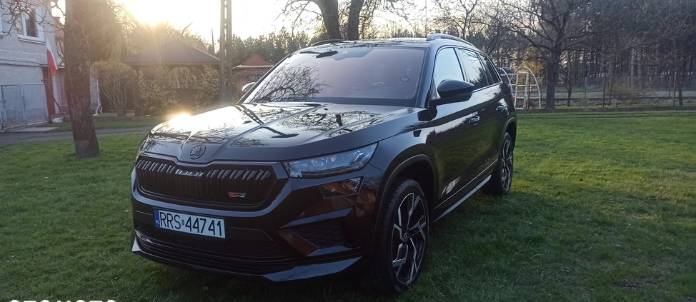 Skoda Kodiaq cena 212900 przebieg: 3300, rok produkcji 2023 z Ropczyce małe 379